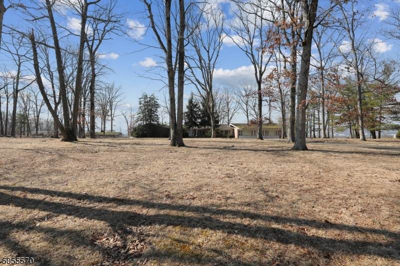 1856 Mountain Top Rd - Photo 1