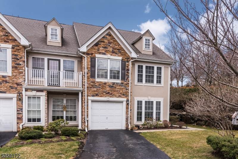 2 Peach Tree Ln - Photo 1