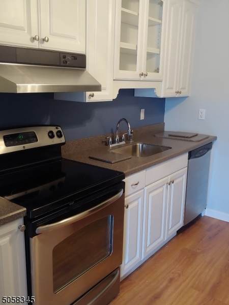 15 Cottage St - Photo 1