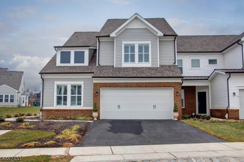 10 Broom Dr - Photo 1