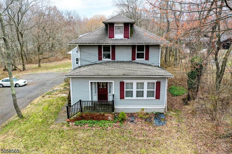 496 Valley Rd - Photo 1