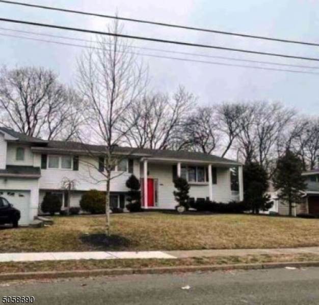 654 Rutgers Pl - Photo 1