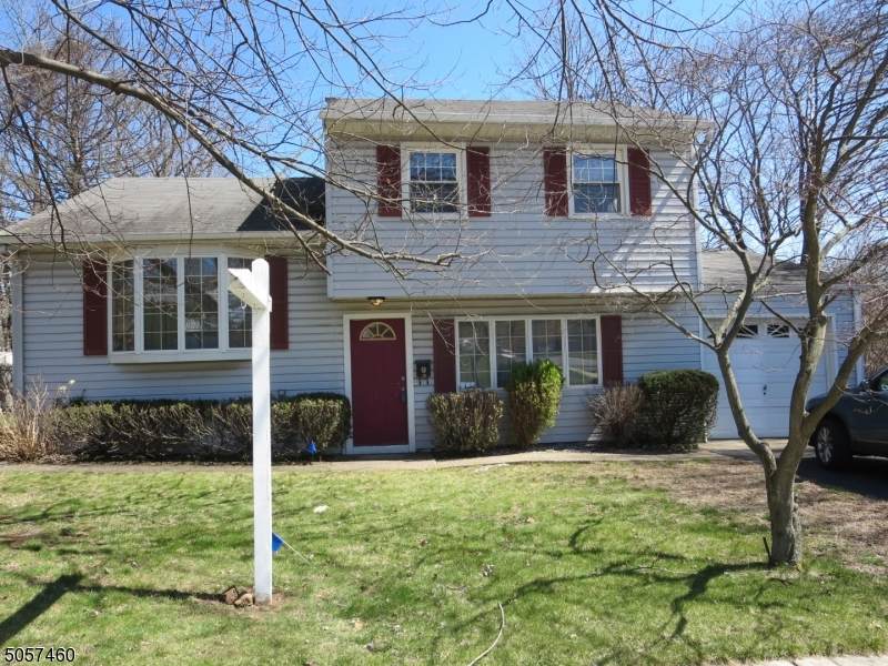 184 Princeton Ave - Photo 1