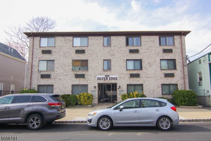 137 Heckel St Unit A1 - Photo 1