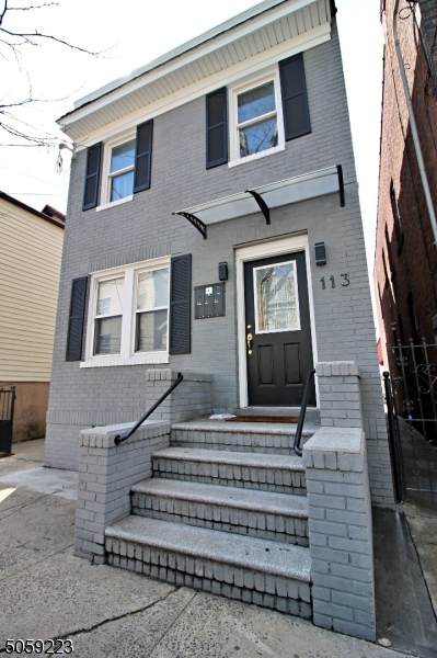113 Niagara St - Photo 1