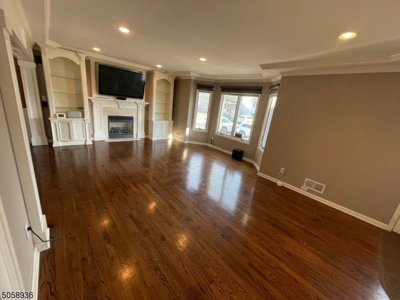 35 Orchard St - Photo 1