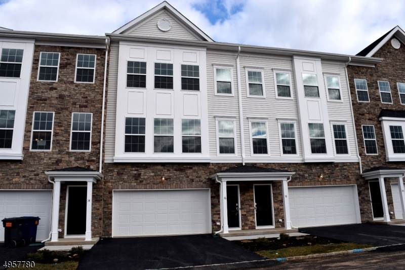 16 Gerhard Pl - Photo 1
