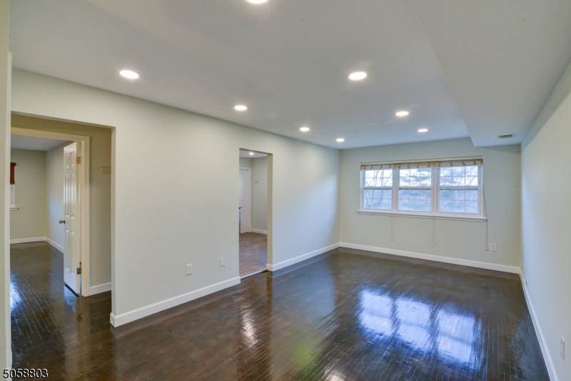 456 College Dr - Photo 1