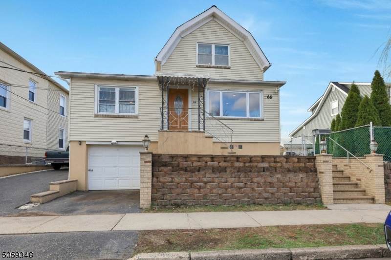 66 Philip Ave - Photo 1