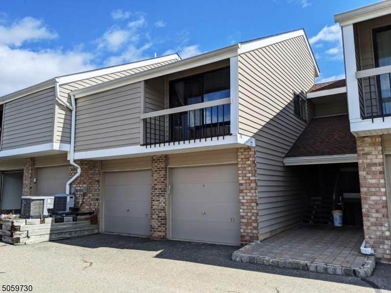 77 Overlook Dr - Photo 1