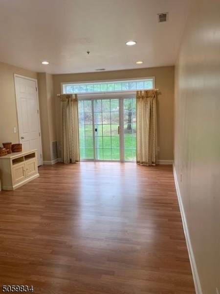 297 Rainbow Way - Photo 1