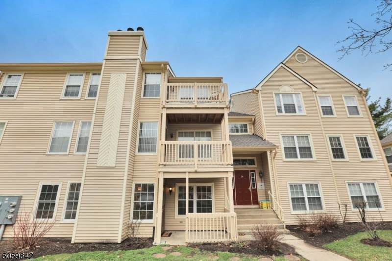 34 Spruce Ct - Photo 1