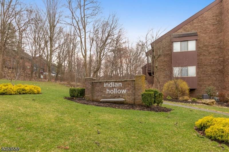 253 Indian Hollow Ct - Photo 1