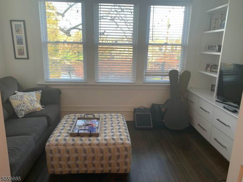 103 Main St - Photo 1
