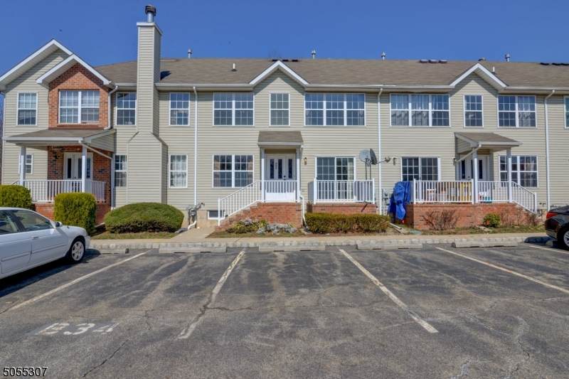 257 Vasser Dr - Photo 1