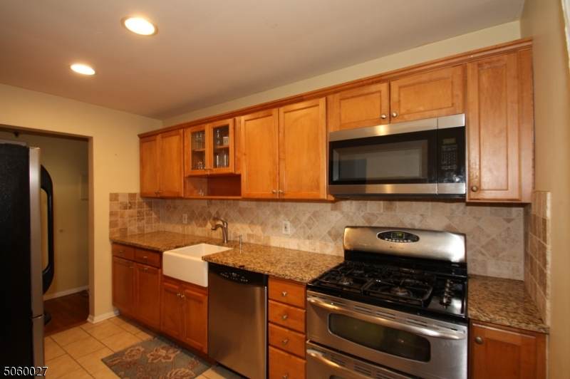 284 Claremont Ave - Photo 1