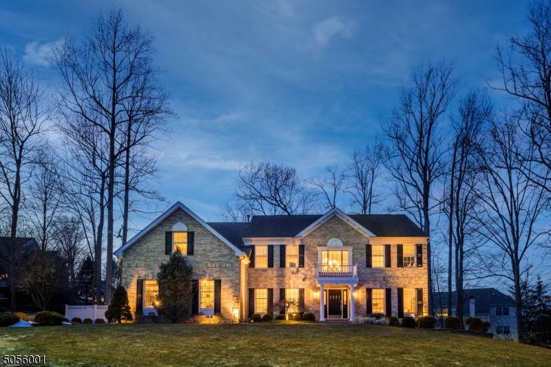 9 Devon Ct - Photo 1