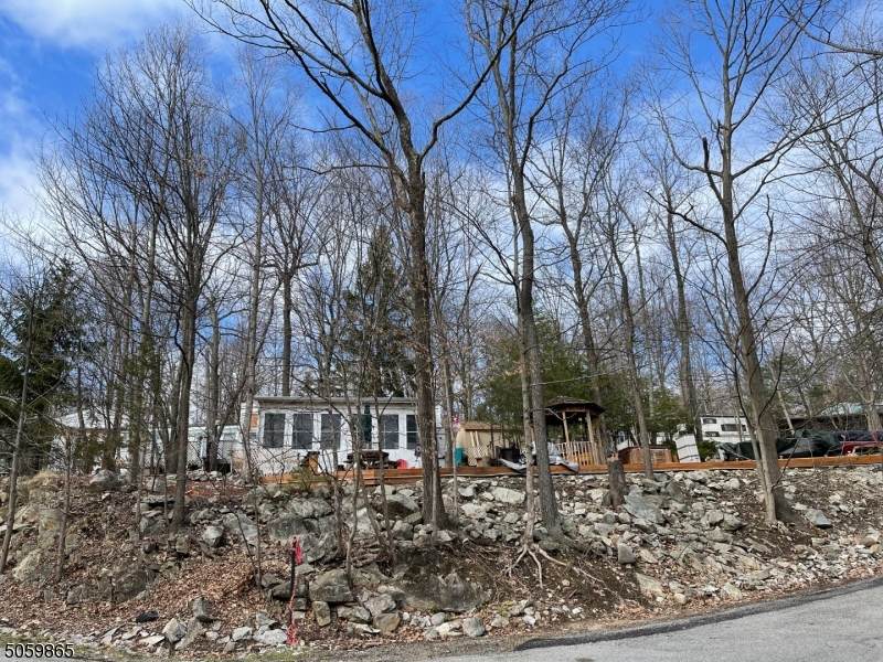 87 Cedar Village - Photo 1