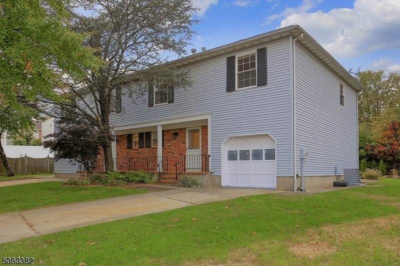 6 John F Goellner Dr - Photo 1