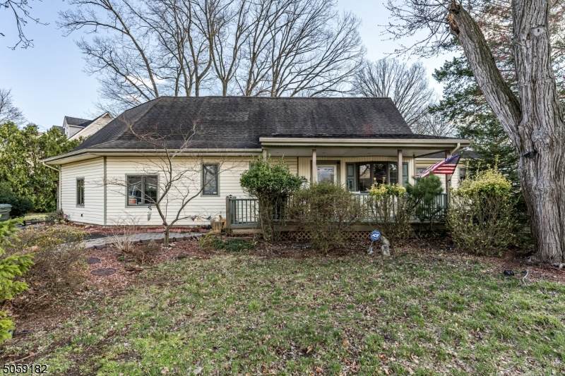 9 Decker Rd - Photo 1