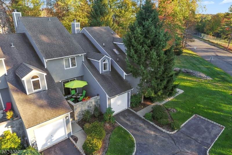 3 Bongart Dr - Photo 1