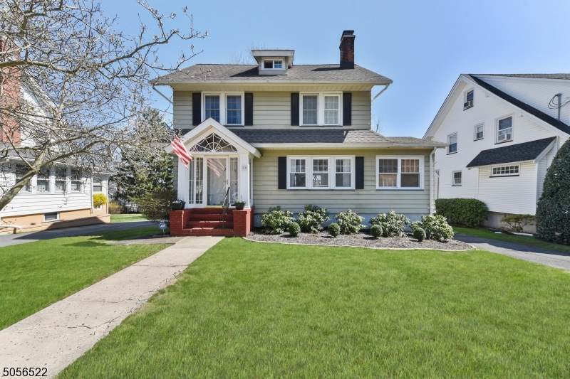 16 Harvard Ter - Photo 1