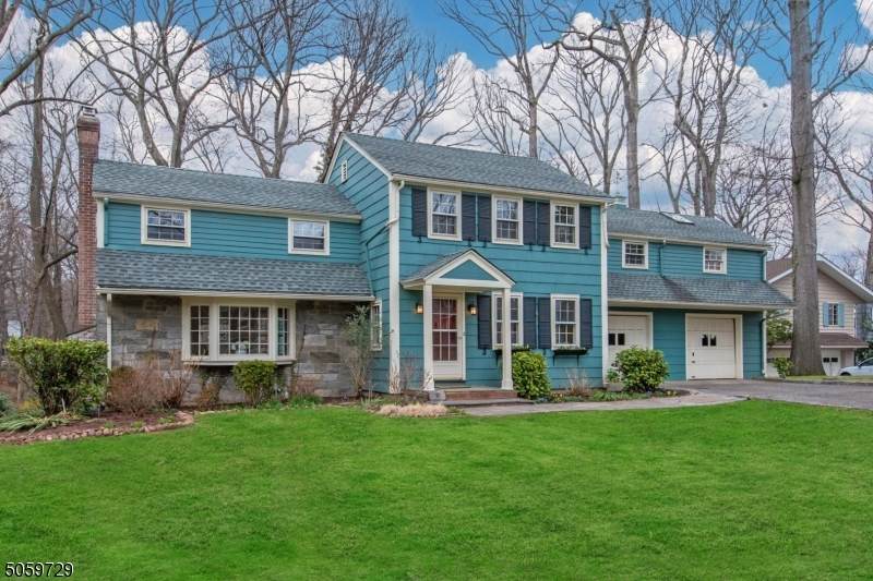 11 Macopin Ave - Photo 1