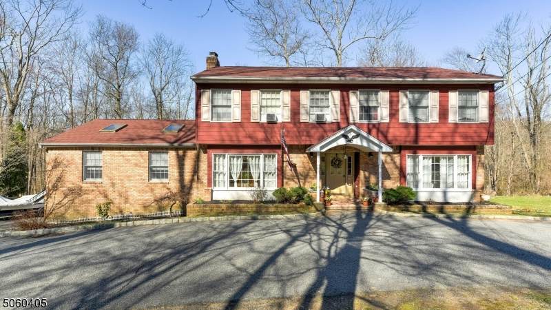 191 Stonetown Rd - Photo 1