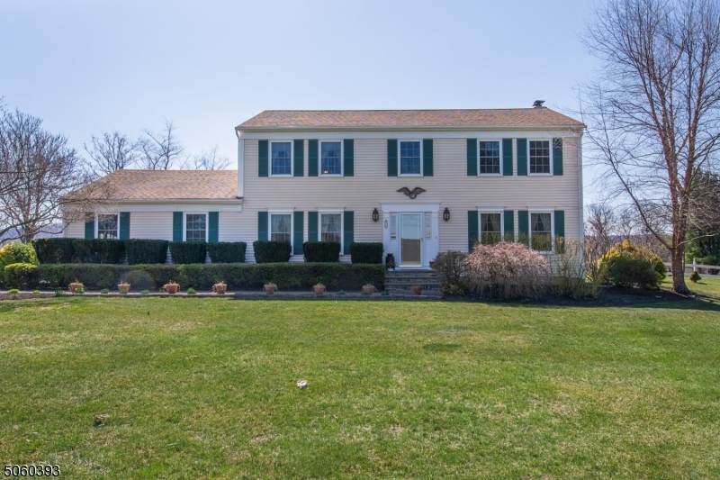404 Watters Rd - Photo 1