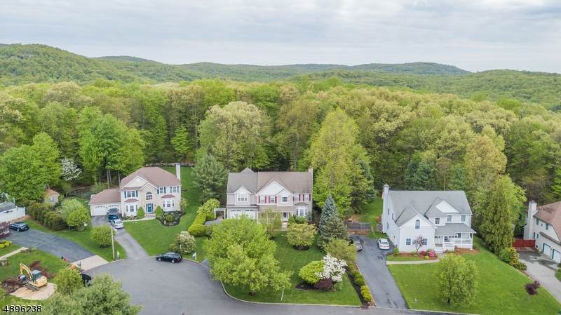 10 Anna Rose Ct - Photo 1