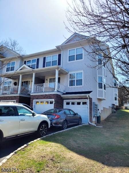 418 Dalton Ct - Photo 1