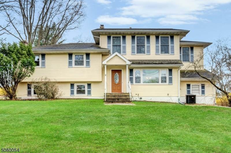 20 Deer Run Dr - Photo 1