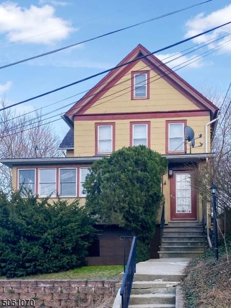 4 Harrison St - Photo 1