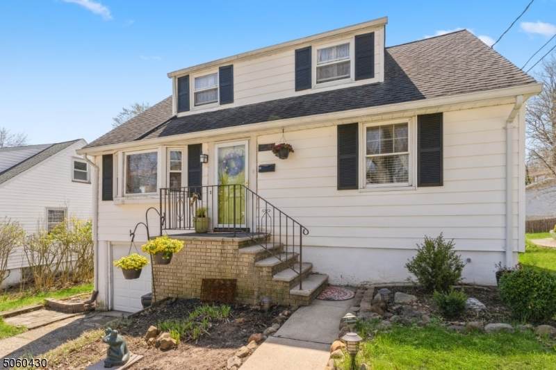 38 Sunnyside Rd - Photo 1