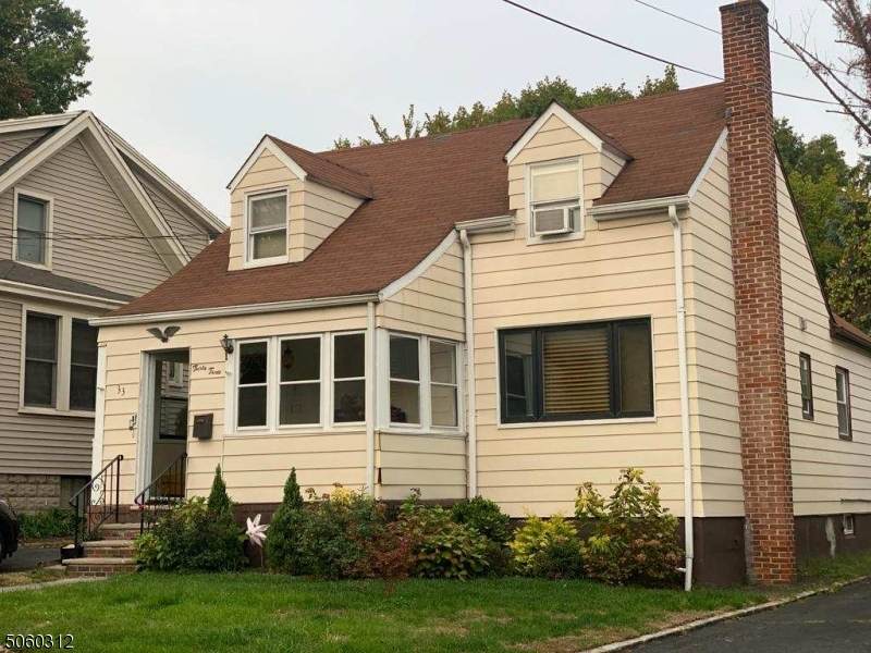 33 Rosedale Ave - Photo 1