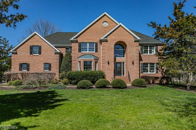 815 Atkinson Cir - Photo 1