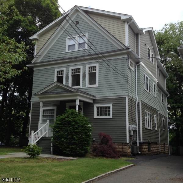 580 Ridgewood Rd - Photo 1