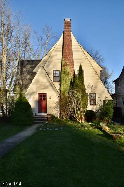 40 Walnut Ave - Photo 1