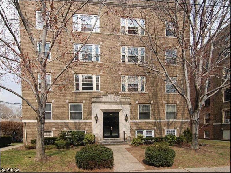 55 Park Ave - Photo 1