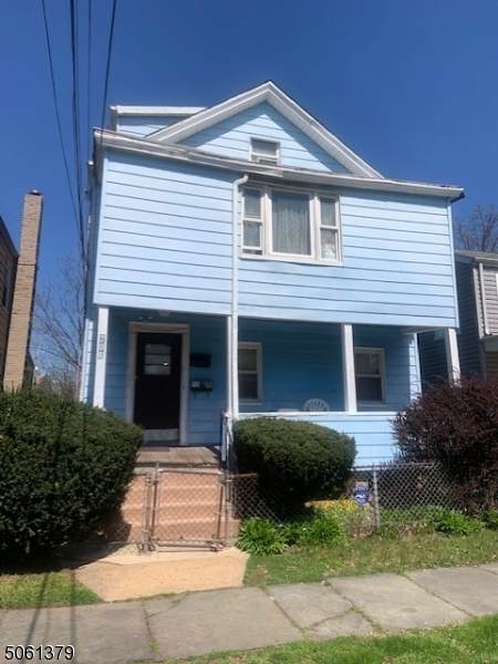 206 Lafayette St - Photo 1