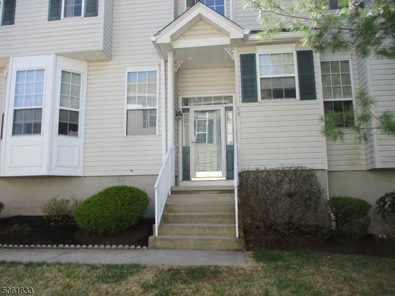 14 Cummington Ln - Photo 1