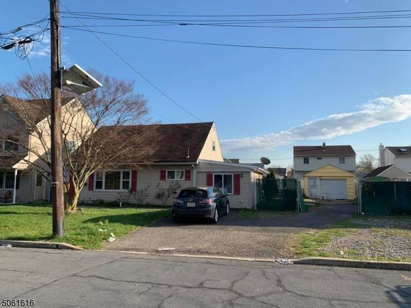 115 N Main St - Photo 1