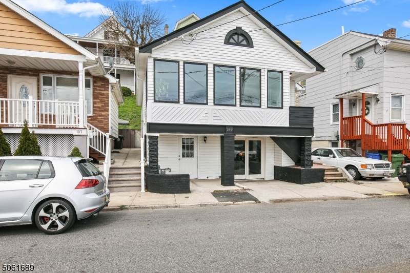 189 Front St - Photo 1