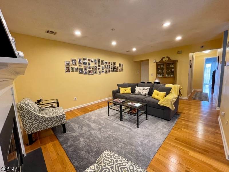 36 Larkin Circle - Photo 1