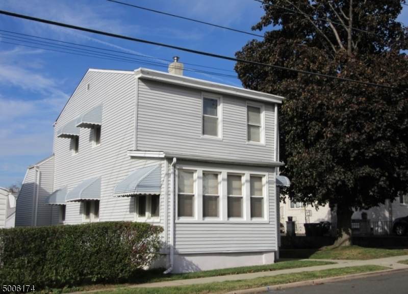 83 Orchard St - Photo 1