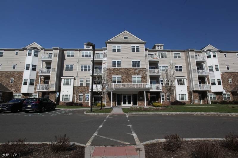 143 Tower Blvd - Photo 1