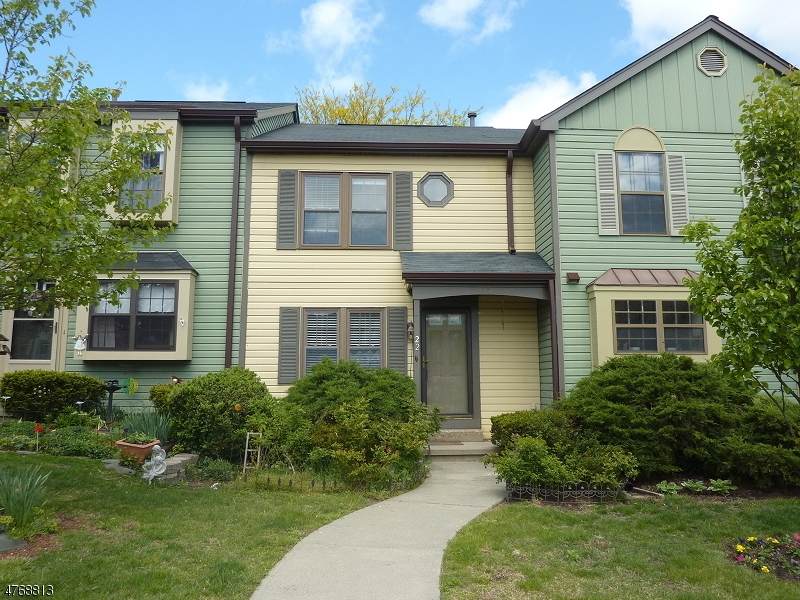 22 Duck Hawk Ct - Photo 1