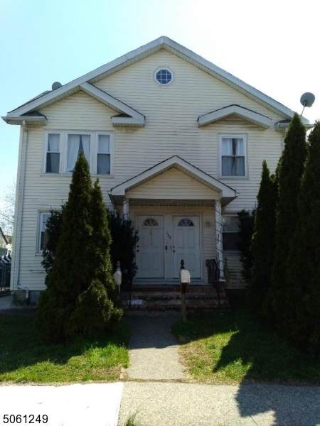 160 Illinois Ave - Photo 1