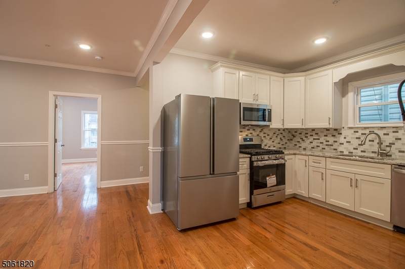 58 New St - Photo 1