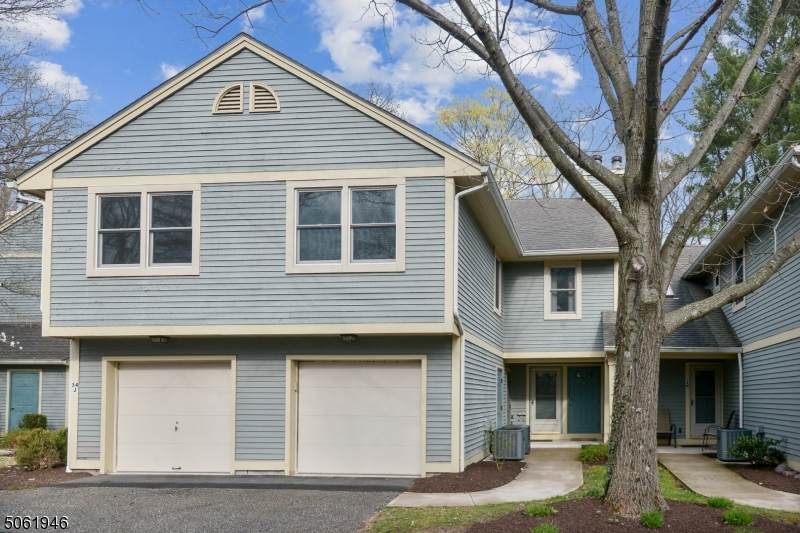 34 Loantaka Way - Photo 1